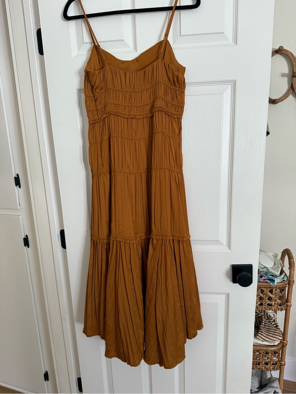 Anthropologie Ruched Midi Dress – Size 4 – Barely Worn - Picture 2 of 6